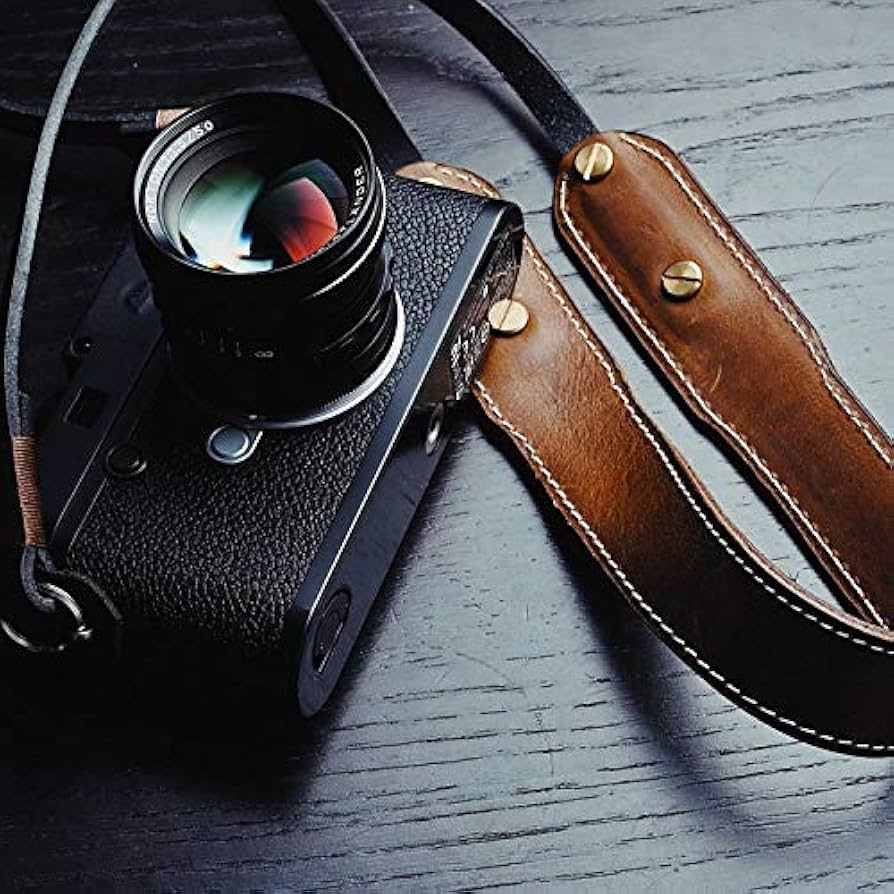 Leica time カメラストラップ Luigi strap 本革 12色から選べる】カメラと人にやさしい本革カメラストラップ